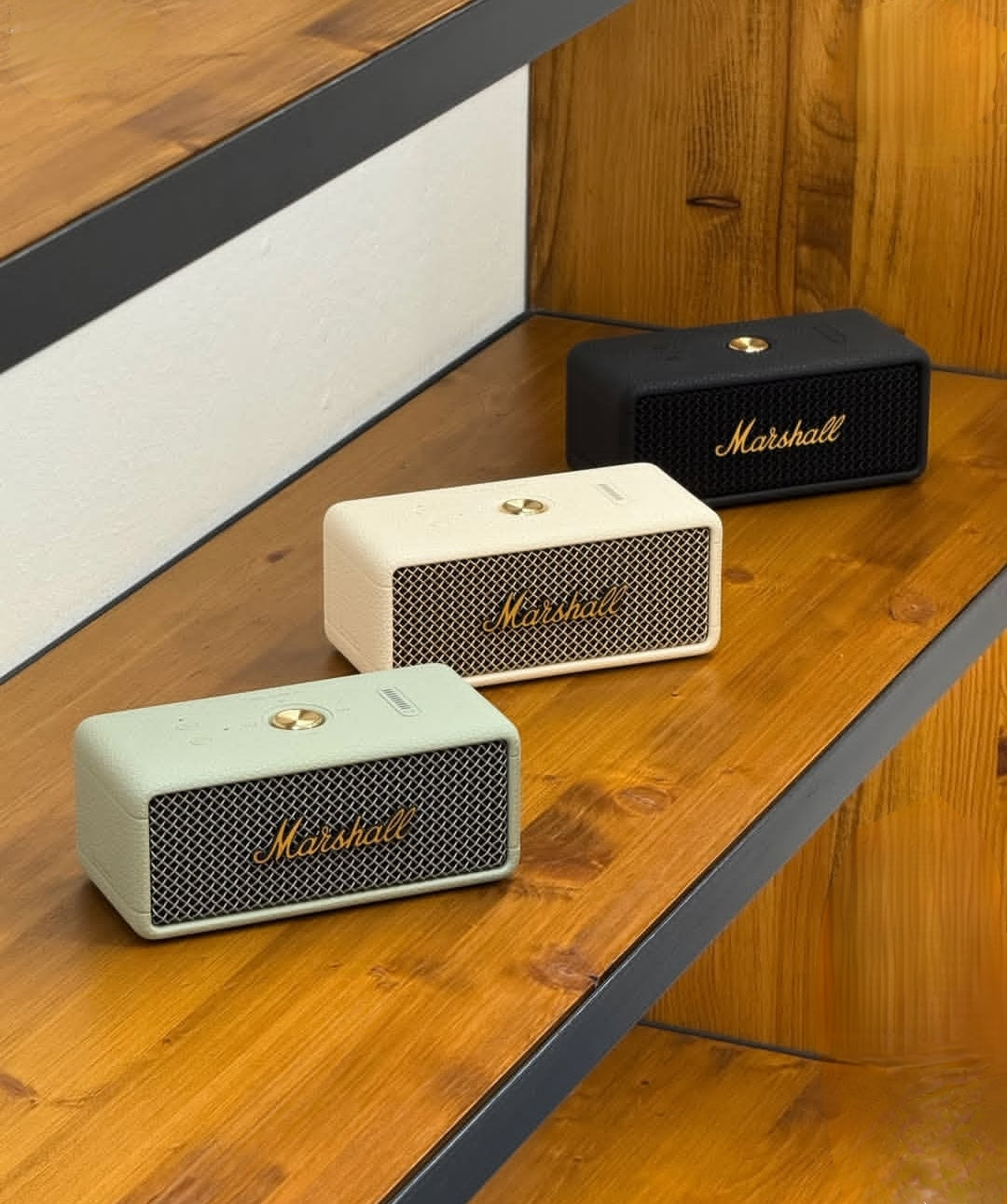 Marshall Middleton Wireless Portable Bluetooth Speaker